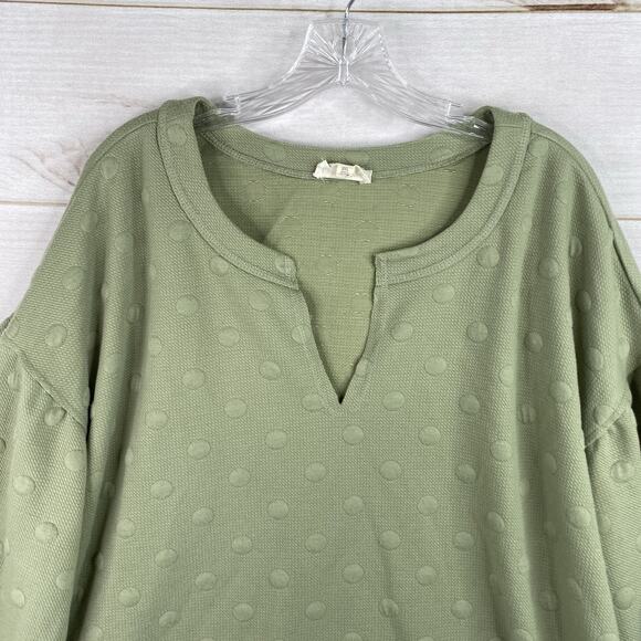 Perch By Blu Pepper Sweatshirt Top Womens 2XL Green Polka Dot Pullover V Neck - Picture 2 of 10